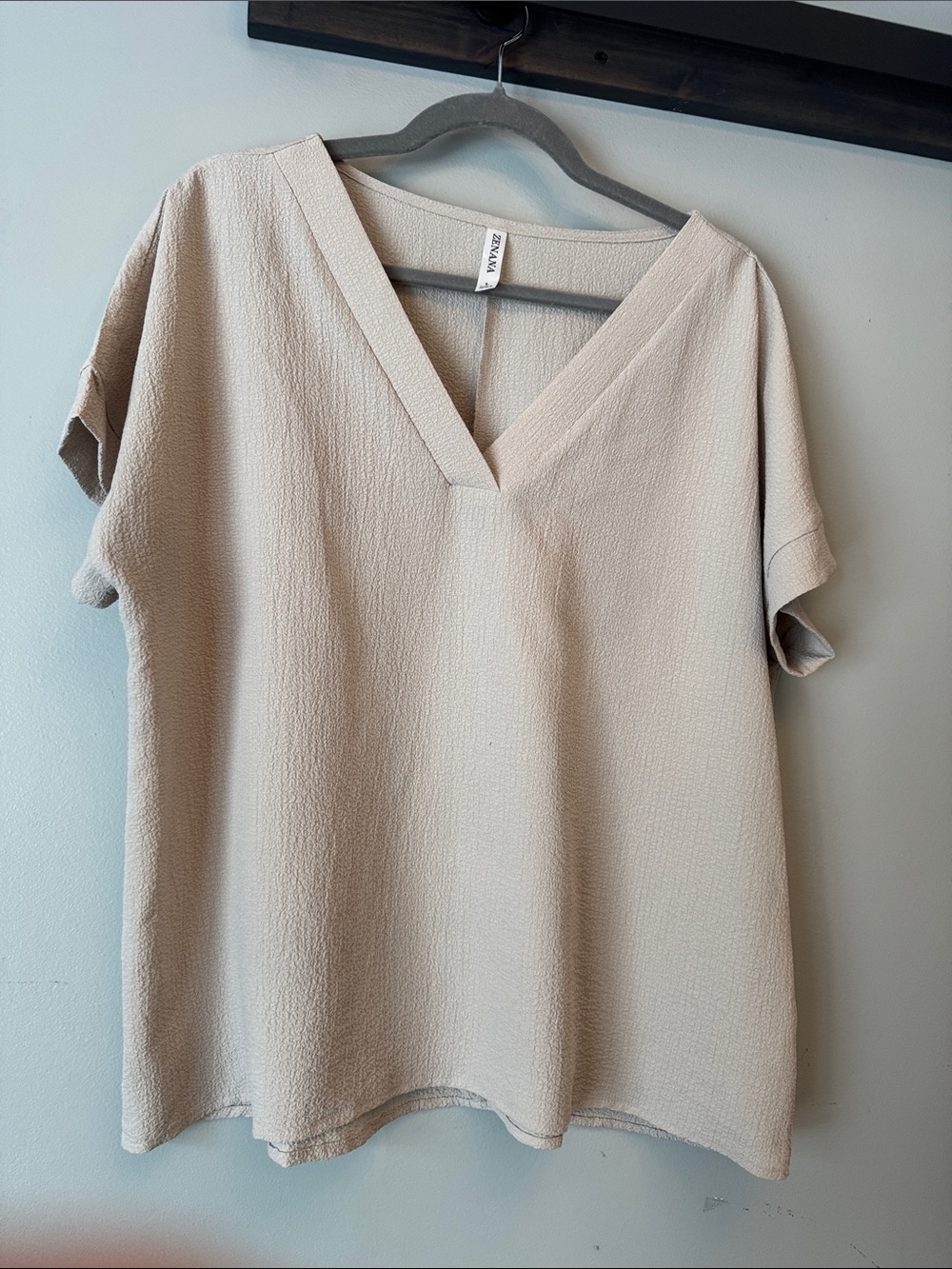Zara Beige V-Neck Short Sleeve Textured Top